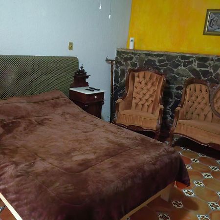 La Casa De Los Mangos Ajijic San Antonio Tlayacapan Esterno foto